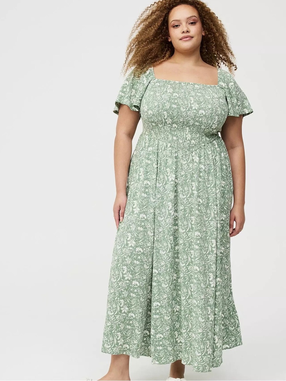 Torrid Steph Floral Green Basque Waist Maxi Dress Size 3X Flutter Sleeve